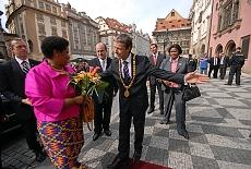 Primátor Pavel Bém dnes na Staroměstské radnici přijal viceprezidentu Jihoafrické republiky (JAR) paní Phumzile Mlambo-Ngcuky