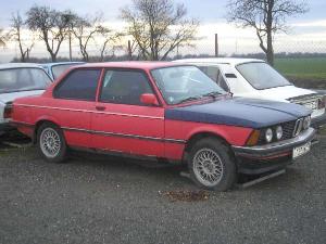 x269_i_bmw_cervena_jpg