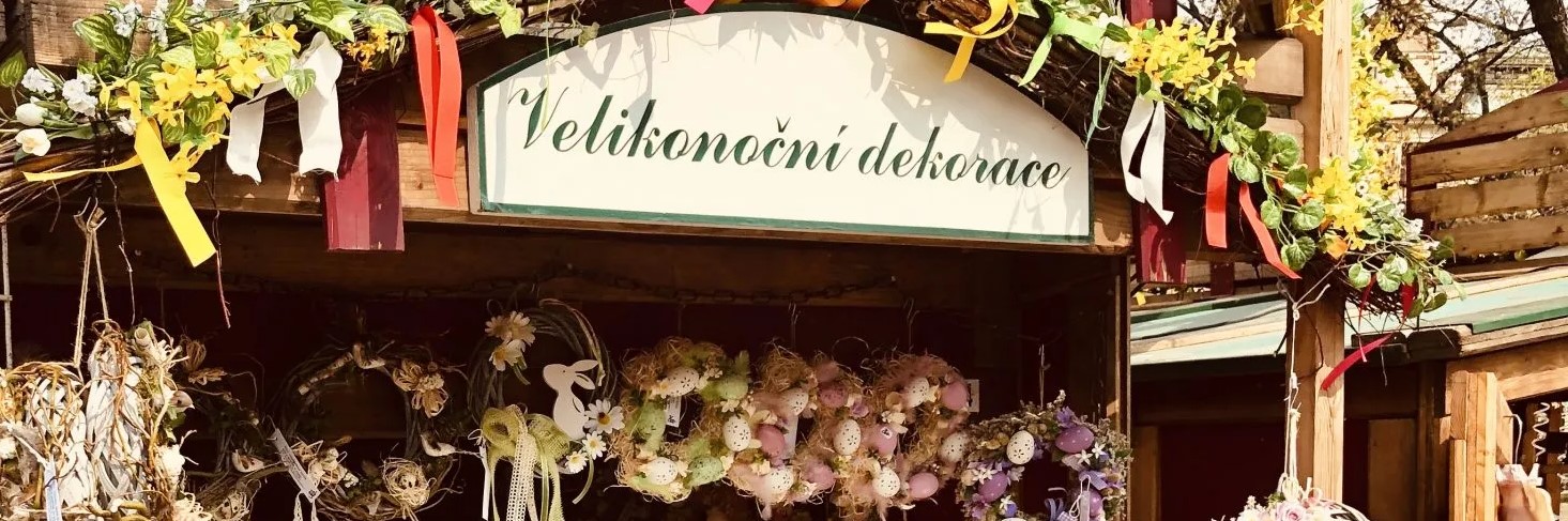 Ilustrační foto - stánek na velikonočním trhu