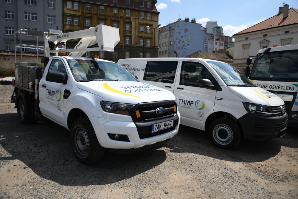 Technologie hl. m. Prahy převzala nové ekologické automobily